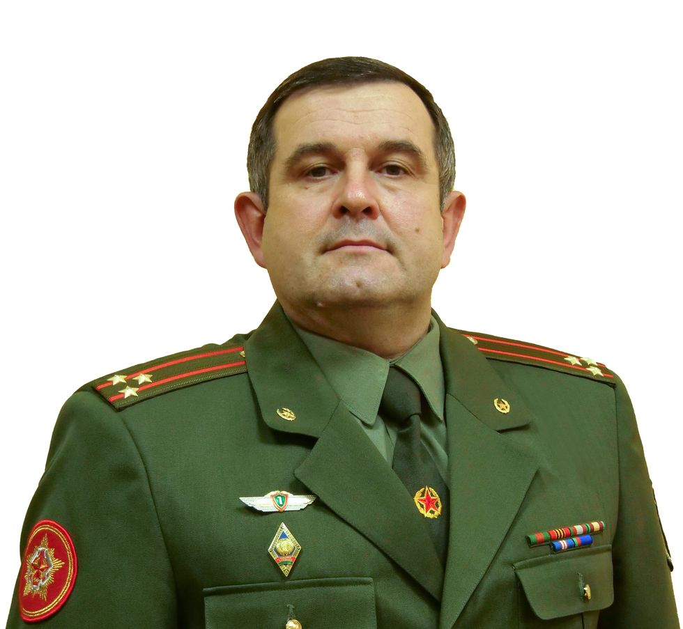  Азаров Анри Дмитриевич