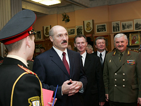  № 16 Президент Беларуси Александр Лукашенко посетил Минское суворовское военное училище.jpg