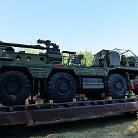 Очередной комплект зенитного ракетного комплекса С-400 прибыл в Республику Беларусь (видео)