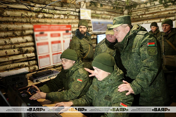 В Вооружённых Силах Беларуси проверка боевой готовности выходит на завершающий этап В Вооружённых Силах Беларуси проверка боевой готовности выходит на завершающий этап
