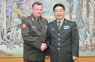 Belarusian Defence Minister Visiting China