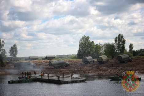 В Вооруженных Силах продолжается выполнение плановых мероприятий боевой подготовки на полигонах и отдельных участках местности