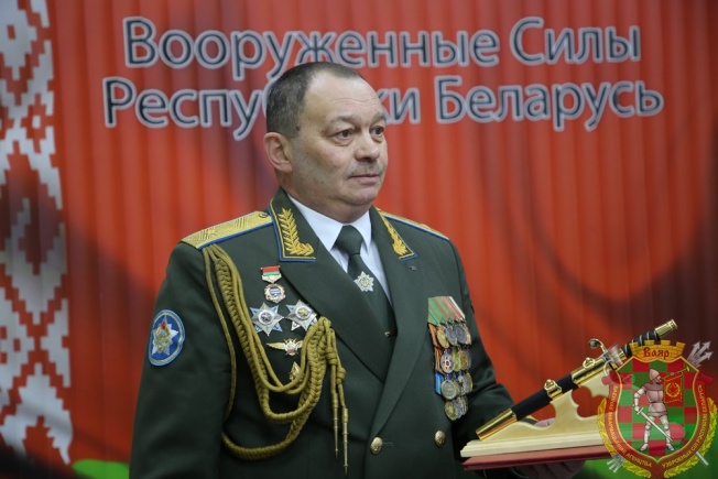 В Министерстве обороны проводили в запас генерал-майора Игоря Голуба