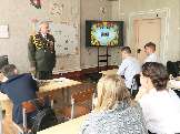 «Офицерское слово»: С учениками Домоткановичской средней школы поговорили о патриотизме