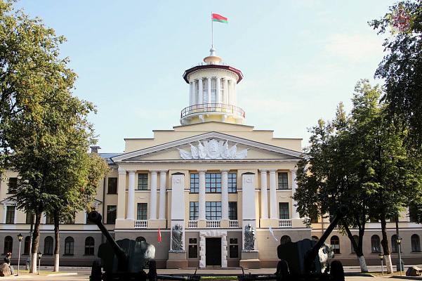 Поздравление Министра обороны Беларуси с 73-й годовщиной со дня образования Военной академии Республики Беларусь