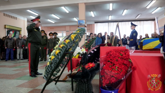 Летчики не умирают, летчики уходят в небо