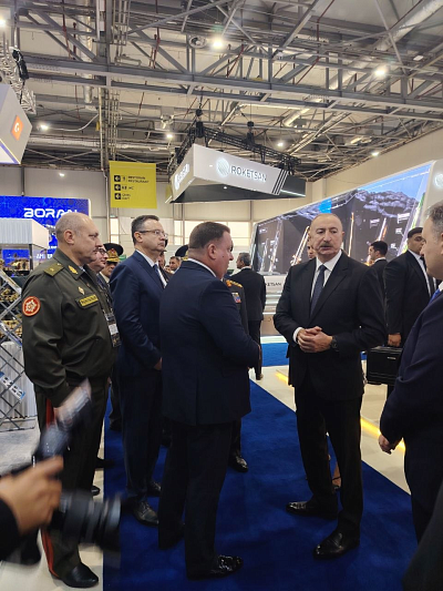 Белорусская военная делегация принимает участие в выставке ADEX-2026