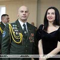 Торжественная церемония чествования командиров соединений и воинских частей