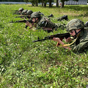 Огневая подготовка у курсантов военного факультета в БГУ