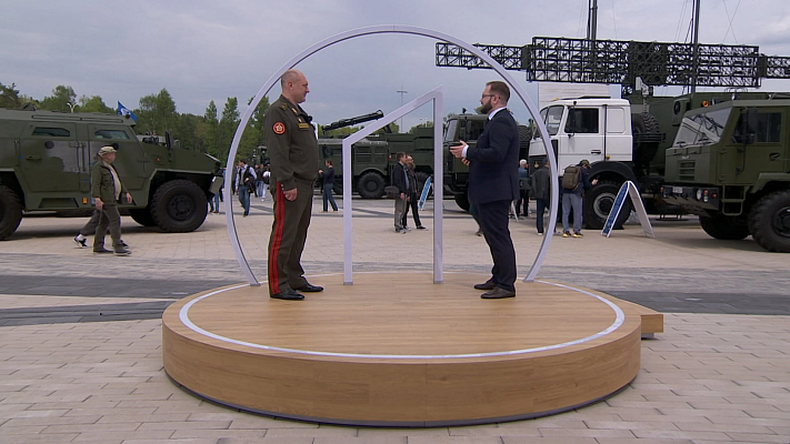 Генерал-майор Андрей Федин в эфире выездной студии «Первого информационного»