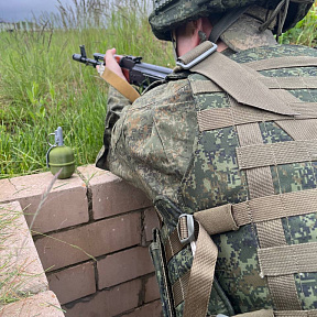 Занятие по огневой подготовке с военнослужащими 49 ртбр Занятие по огневой подготовке с военнослужащими 49 ртбр