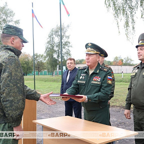 Белорусским военным передан модернизированный понтонно-мостовой парк Белорусским военным передан модернизированный понтонно-мостовой парк