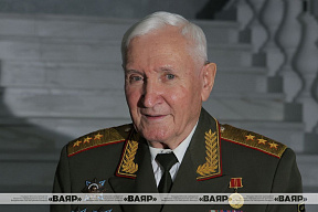 Генерал-полковнику в отставке Александру Чумакову — 84!