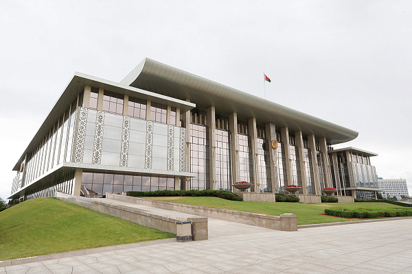 Президент Беларуси подписал указ о призыве офицеров запаса на военную службу