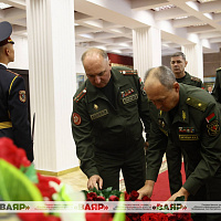 Церемония прощания с народным писателем Беларуси Николаем Чергинцом