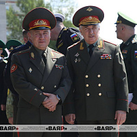 У мемориального комплекса «Брестская крепость-герой» прошла торжественная церемония открытия памятника советским пограничникам