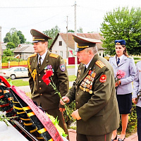 Праздничные митинги прошли в Толочине