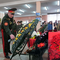 Летчики не умирают, летчики уходят в небо