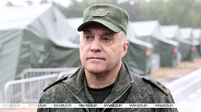 Генерал-лейтенант Александр Вольфович встретился с военнообязанными, призванными на учебный сбор территориальных войск Брестского района