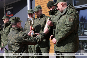 На базе спортивно-стрелкового комплекса имени Маршала Советского Союза С. К. Тимошенко прошел чемпионат по стрельбе из штатного оружия