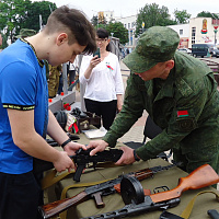 Представили экспонаты