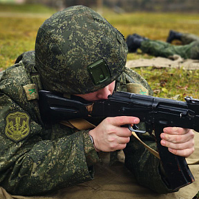 Занятия по огневой подготовке с курсантами военного факультета в БГАА