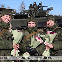 Министр обороны Беларуси в Гродненском гарнизоне 