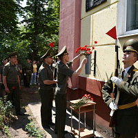 Мемориальную доску генералу армии Махмуту Гарееву открыли в военном городке Печи 