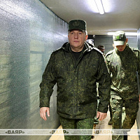 Министр обороны Беларуси генерал-лейтенант Виктор Хренин прибыл в Российскую Федерацию