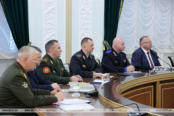 Кто попадет в народное ополчение и какие задачи оно будет выполнять? 