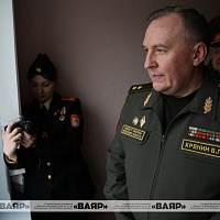 Министр обороны Беларуси посещает с рабочей поездкой Слуцкий гарнизон