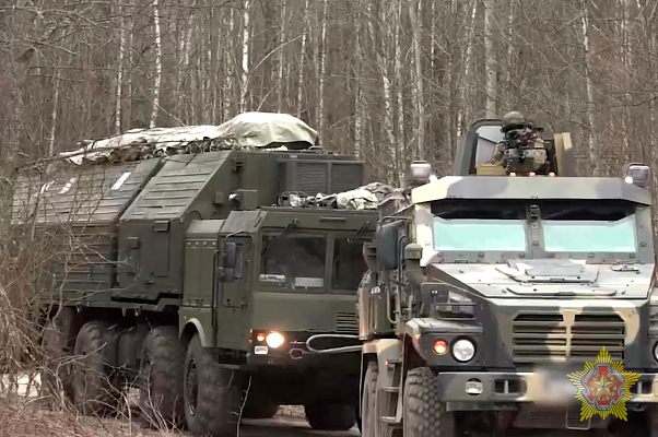 Видеофакт: как выглядит ритуал заступления на боевое дежурство ракетного комплекса «Орешник»