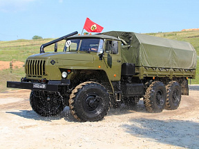 Masters of Automobile and Tank Hardware 2015