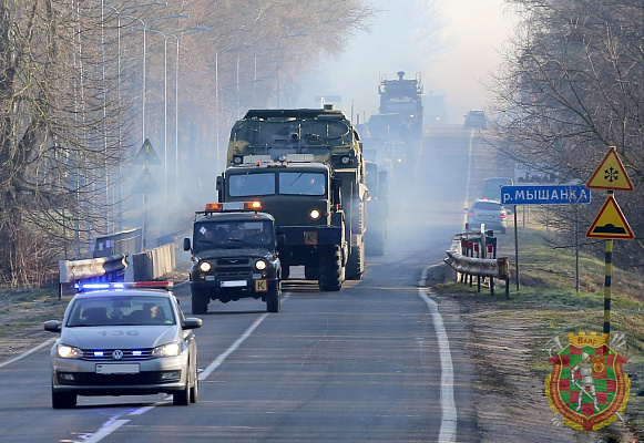 Поздравление Министра обороны Республики Беларусь с Днем автомобилиста и дорожника