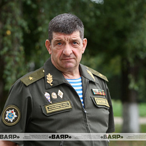 Генерал-майор Вадим Денисенко провел приём ветеранов ВДВ и ССО нашей страны