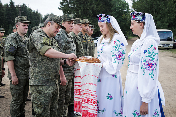 В едином строю
