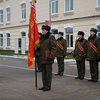 В новый учебный год с новыми Боевыми Знаменами
