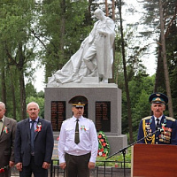 Праздничные митинги прошли в Толочине