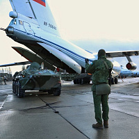 Белорусский воинский контингент миротворческих сил ОДКБ вернулся на Родину