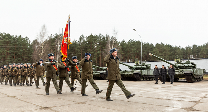 Новая техника на вооружении воинов-гвардейцев (видео)