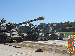Military preparing for the Parade