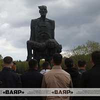 Почтили память жертв немецко-фашистских захватчиков в мемориальном комплексе «Хатынь»
