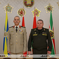 Egyptian Military Delegation Visits Belarus