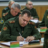 Второй этап оперативного сбора командного состава Вооруженных Сил (видео)