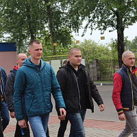 Началась отправка в войска граждан, призванных на срочную военную службу
