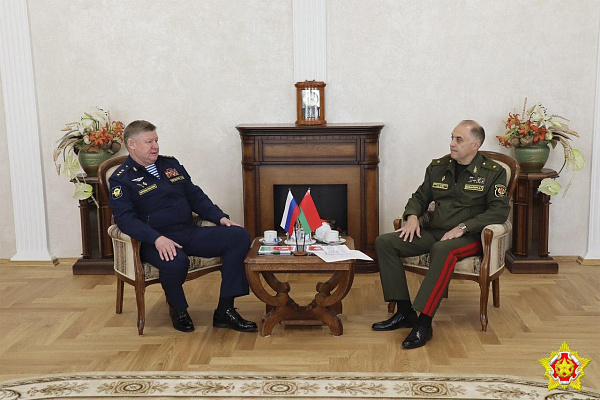 Визит российской военной делегации