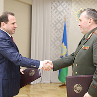 Официальный визит Министра обороны Республики Армения