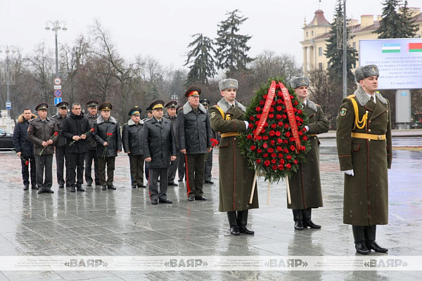 Официальный визит в Республику Беларусь узбекской военной делегации (видео)