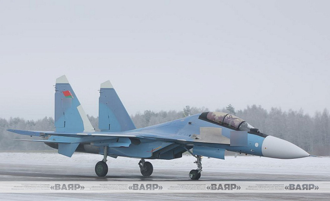 На один из белорусских аэродромов прибыла очередная партия Су-30СМ2