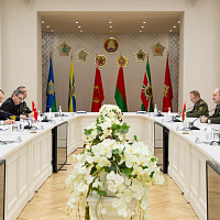 Главы военных ведомств Беларуси и Турции обсудили перспективы сотрудничества